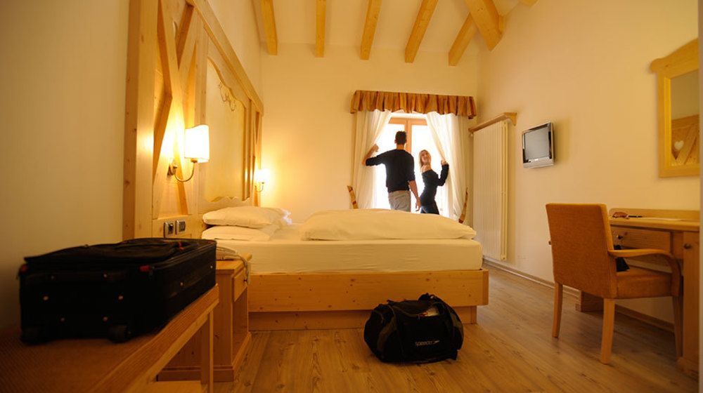 Hotel Ambiez Andalo Esterno foto